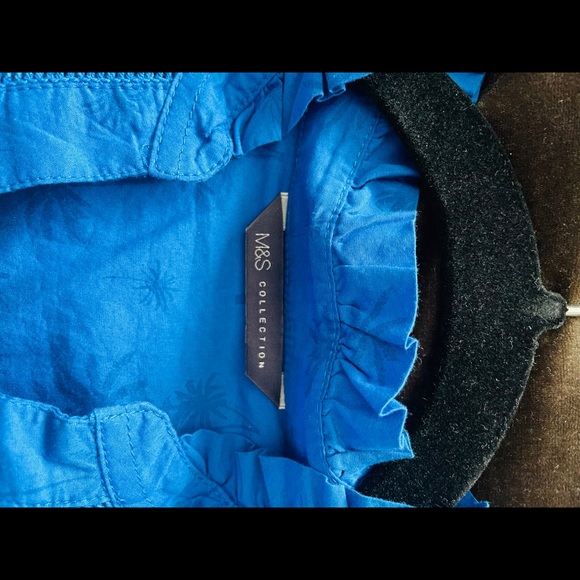 M&S, size 12, blue floral button down shirt - Picture 2 of 5